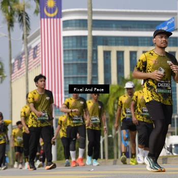 Runner Photo 6510249