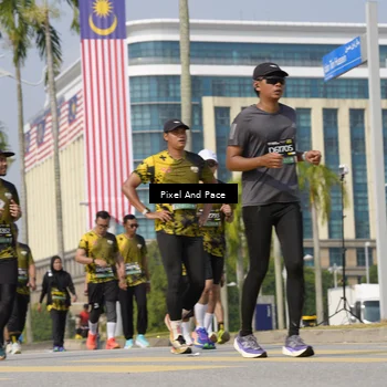 Runner Photo 6510282