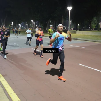 Runner Photo 6510291