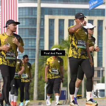 Runner Photo 6510299