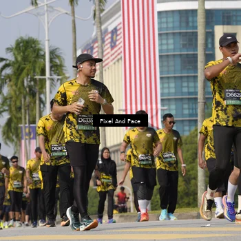 Runner Photo 6510302