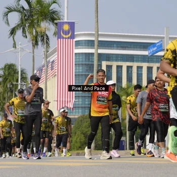 Runner Photo 6510331