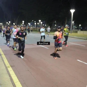 Runner Photo 6510343
