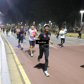 Runner Photo 6510365