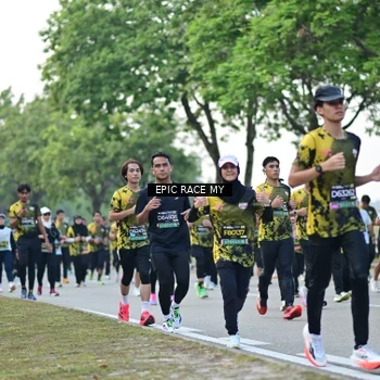 Runner Photo 6510375