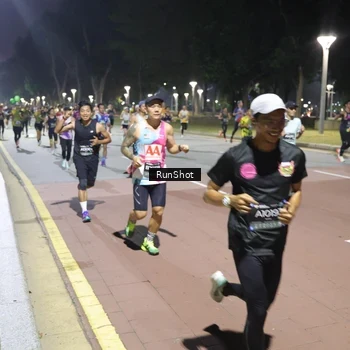 Runner Photo 6510379
