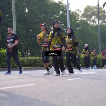 Runner Photo 6510423