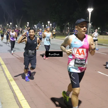 Runner Photo 6510440