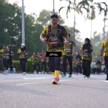 Runner Photo 6510441