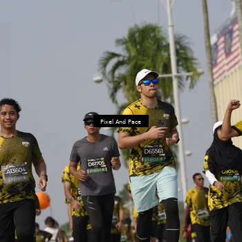 Runner Photo 6510446