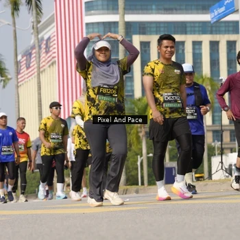 Runner Photo 6510498