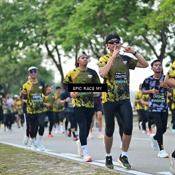 Runner Photo 6510614