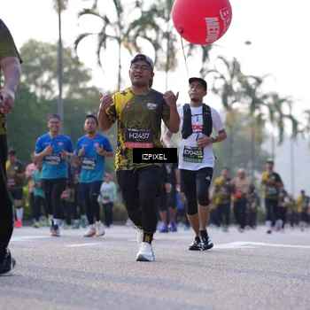 Runner Photo 6510629