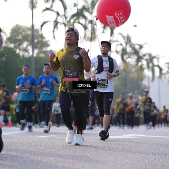 Runner Photo 6510658