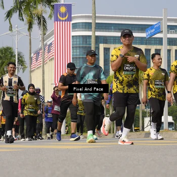 Runner Photo 6510659