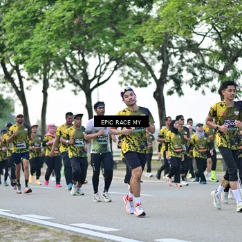 Runner Photo 6510673