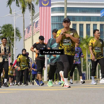Runner Photo 6510712
