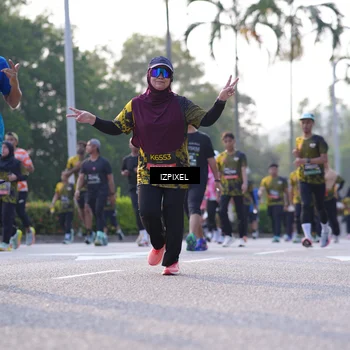 Runner Photo 6510736