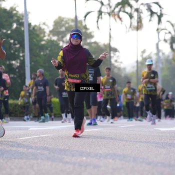 Runner Photo 6510747