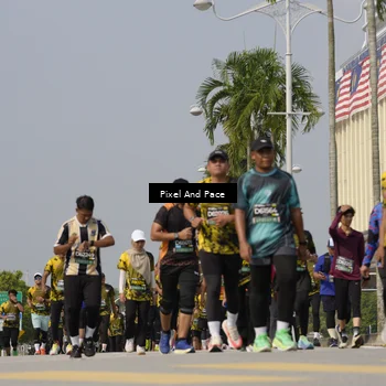 Runner Photo 6510750