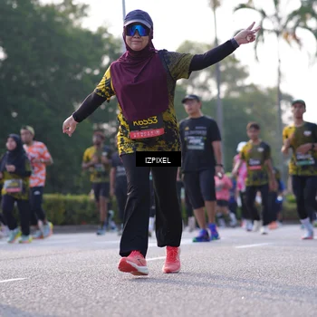 Runner Photo 6510779