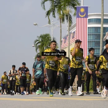 Runner Photo 6510780