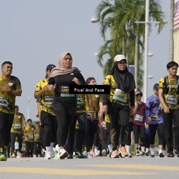 Runner Photo 6510867