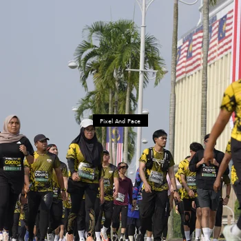 Runner Photo 6510880