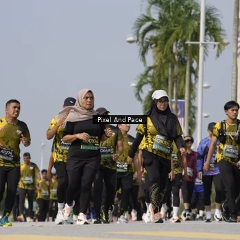 Runner Photo 6510896