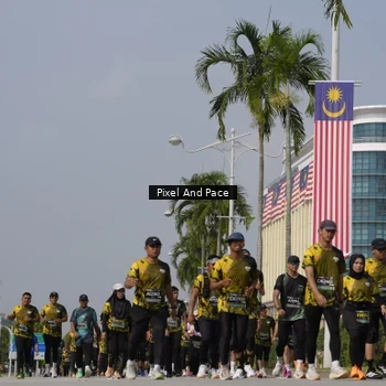 Runner Photo 6510917