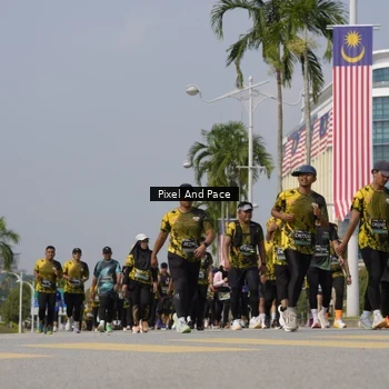 Runner Photo 6510930