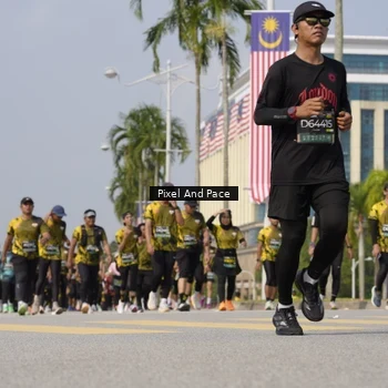 Runner Photo 6510932