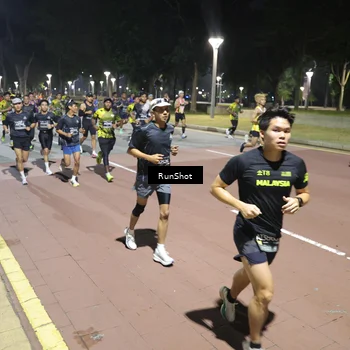Runner Photo 6510954