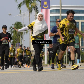 Runner Photo 6510996