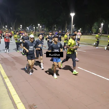 Runner Photo 6511000
