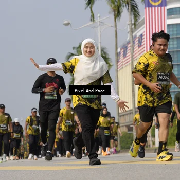 Runner Photo 6511021