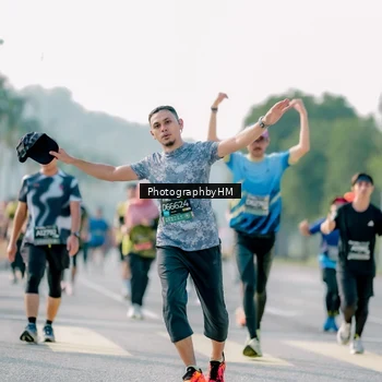 Runner Photo 6511053
