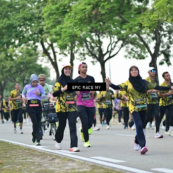 Runner Photo 6511062