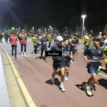 Runner Photo 6511079