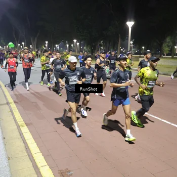 Runner Photo 6511083