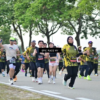 Runner Photo 6511115