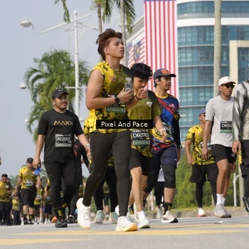 Runner Photo 6511116