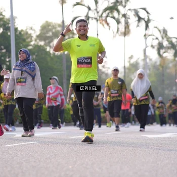 Runner Photo 6511123