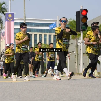 Runner Photo 6511134