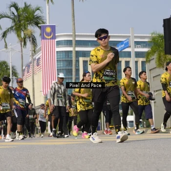 Runner Photo 6511143