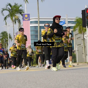 Runner Photo 6511181