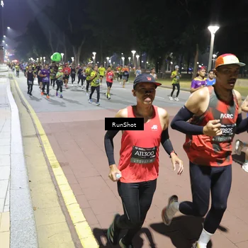 Runner Photo 6511197