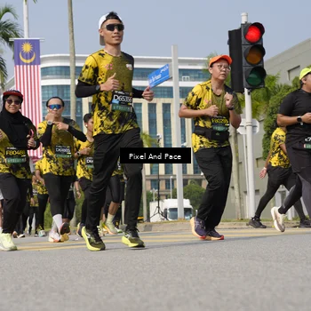 Runner Photo 6511220