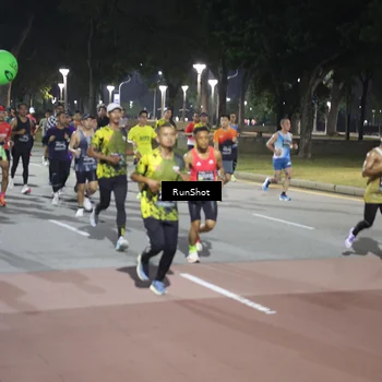 Runner Photo 6511240