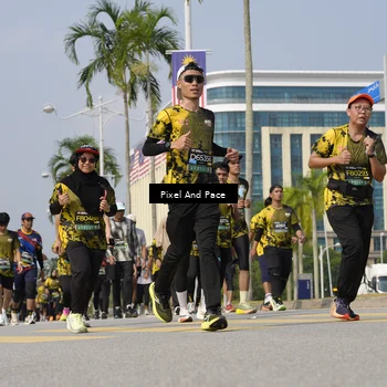 Runner Photo 6511249